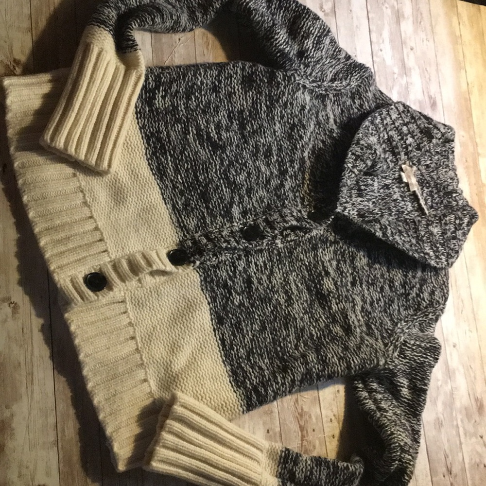 Gap button up cardigan sweater. Size s.